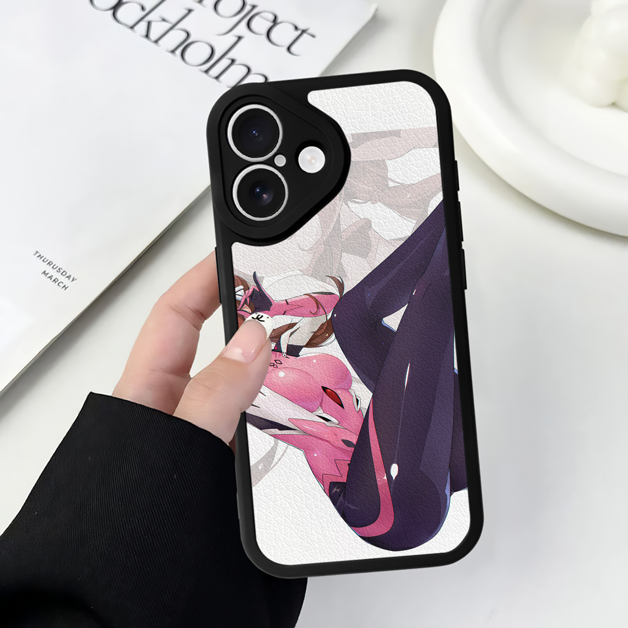 （画像用） EVA 新世紀エヴァンゲリオン 【iPhone 16シリーズ対応】シリコンスマホケース（レザー調） 材質：シリコン